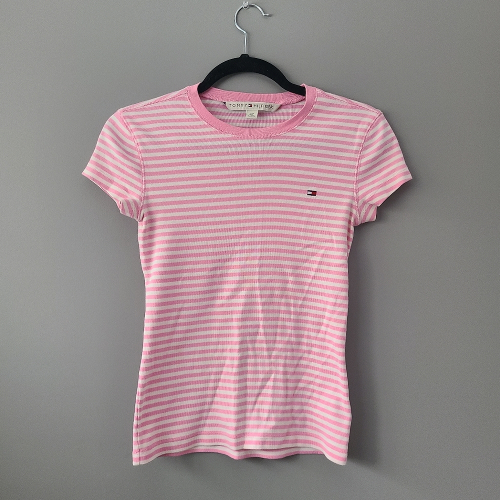 NEW Tommy Hilfiger top